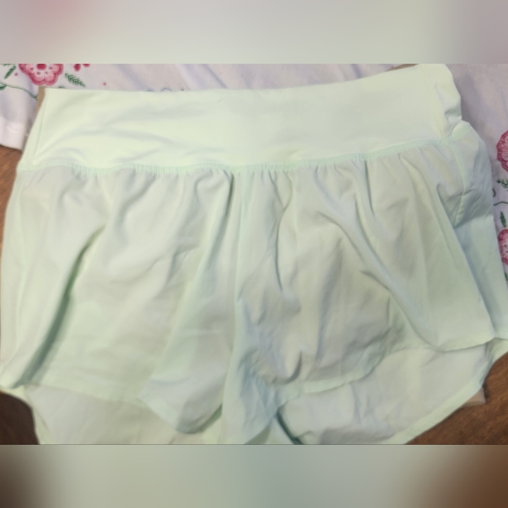 DSG Women's Athletic Shorts - Light Green